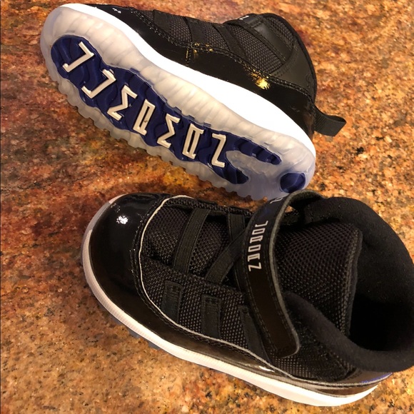 Jordan Other - Jordan 11 retro  size 7c